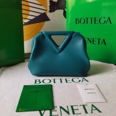 보테가베네타 The Triangle 미니 파우치 블루 숄더백